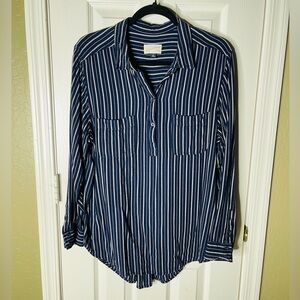 Universal Thread Navy and White Striped Top